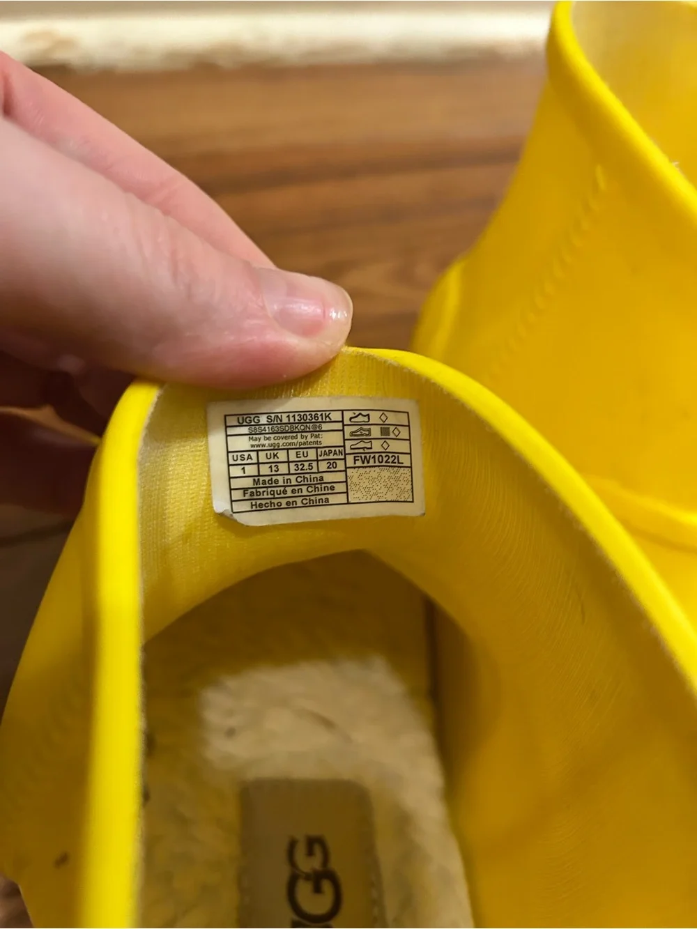 UGG Kids Yellow Rain Boots Size 1 Waterproof Rubber Ankle Boots